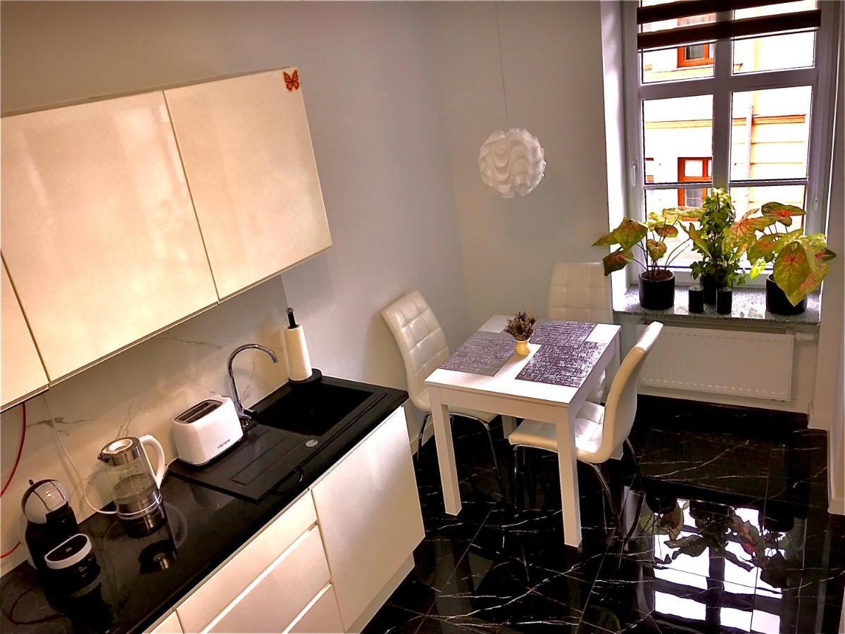 Apartament Blue Crystal Еленя-Гура Экстерьер фото